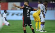 Coro didn't have much to do on the night but the prolific striker capped off a fine Goa performance with a fourth goal (Image Courtesy: ISL)